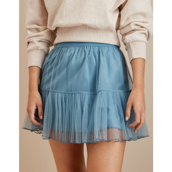NWT American Eagle High-Rise Tulle Mini Skirt Dusty Blue Medium Ballet Coquette - Picture 1 of 5